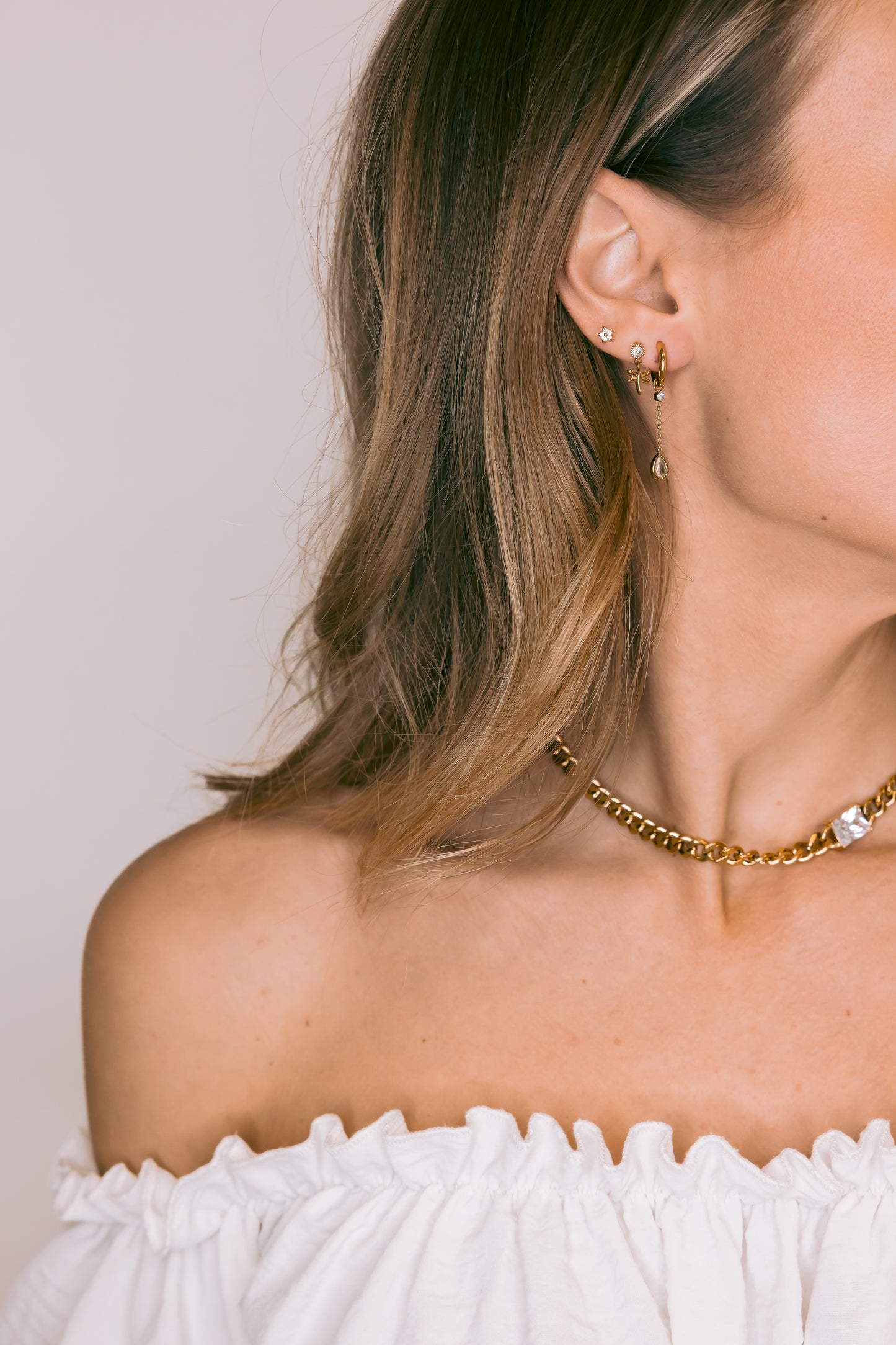 COLLIER PRIMA