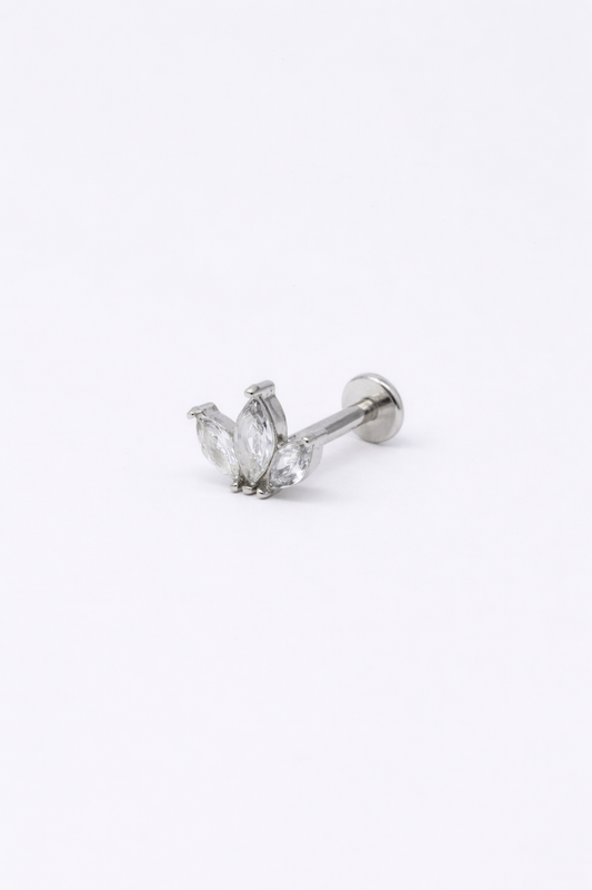 PIERCING NAÏA